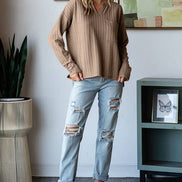 Ribbed V-Neck Curvy Top