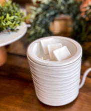 Load image into Gallery viewer, Sandalwood + Garden Sage | Summer Wax Melt
