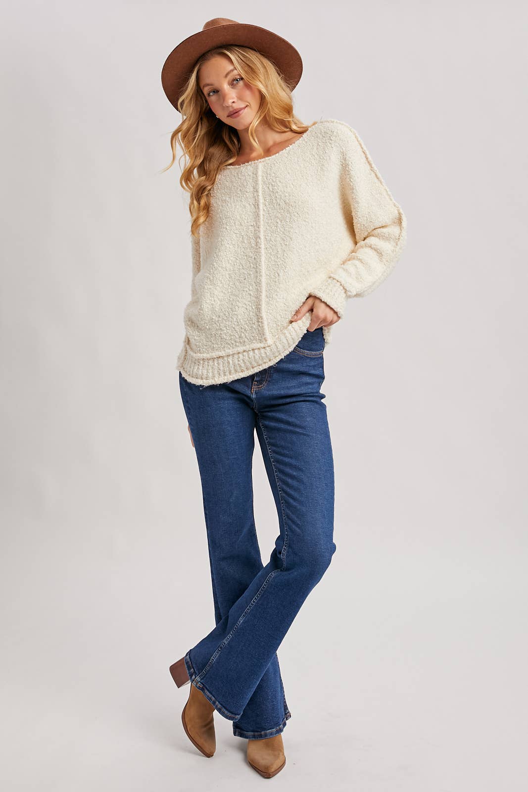 WIDE NECK OVERSIZED PULLOVER KNIT SWEATER