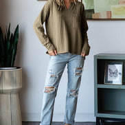 Ribbed V-Neck Curvy Top