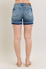 Load image into Gallery viewer, JUDY BLUE Mid Rise Tummy Control Vintage Wash Release Hem Shorts
