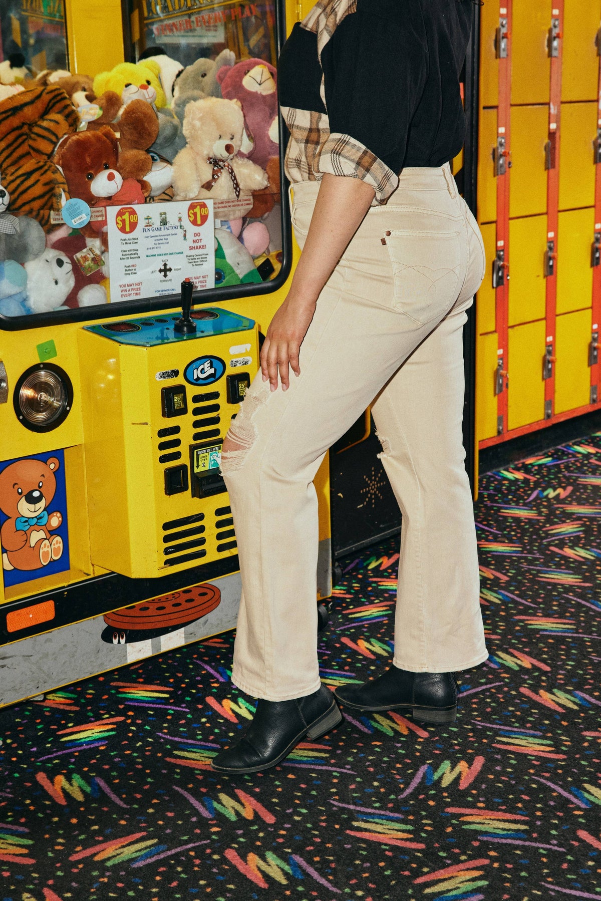 JUDY BLUE High Waisted Garment Dyed Destroy 90's Straight