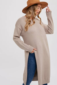 HIGH SLIT LONGLINE PULLOVER