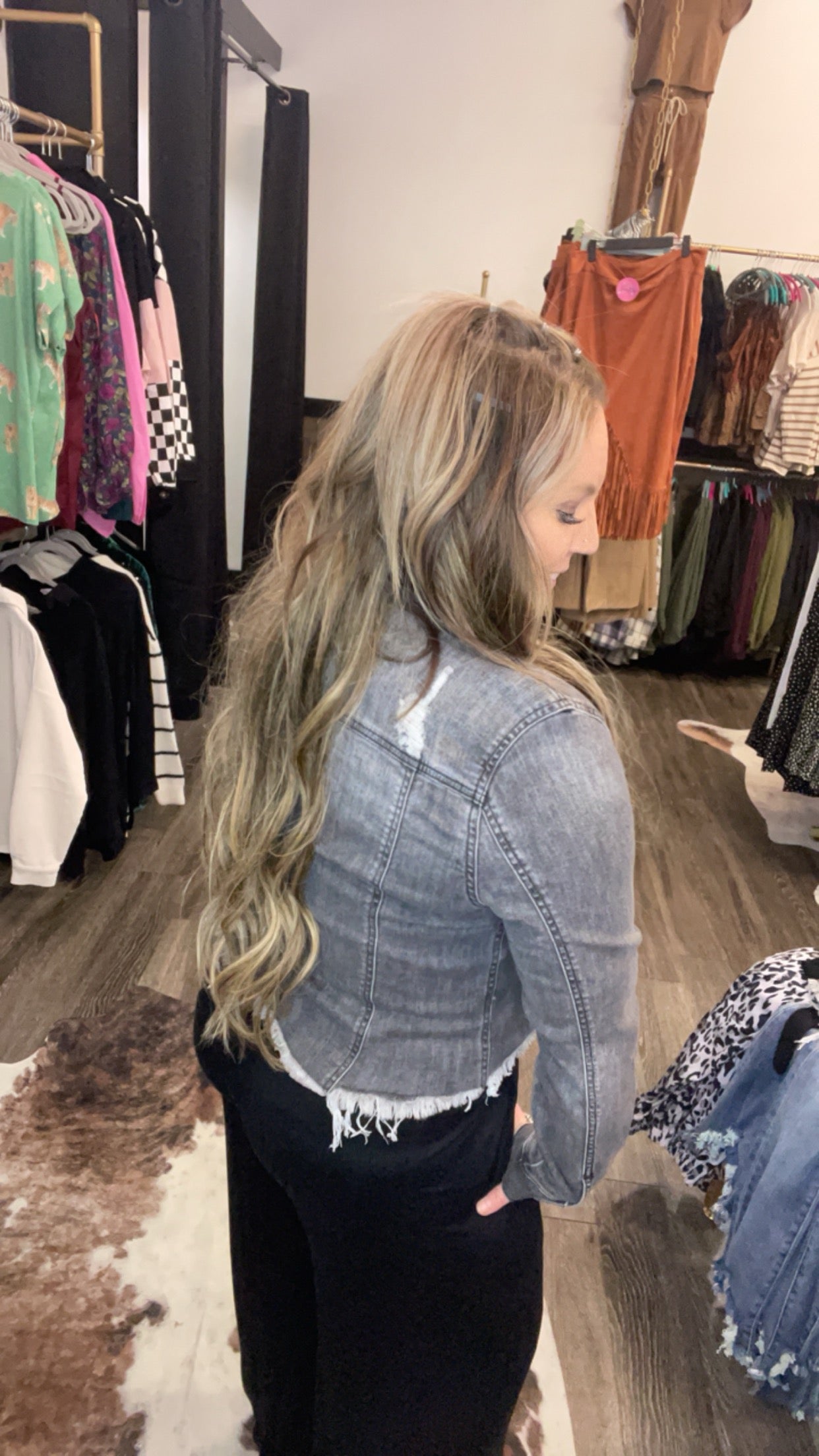 Frayed Hem Washed Jean Jacket