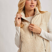 SHERPA CONTRAST HIGH STAND COLLAR VEST