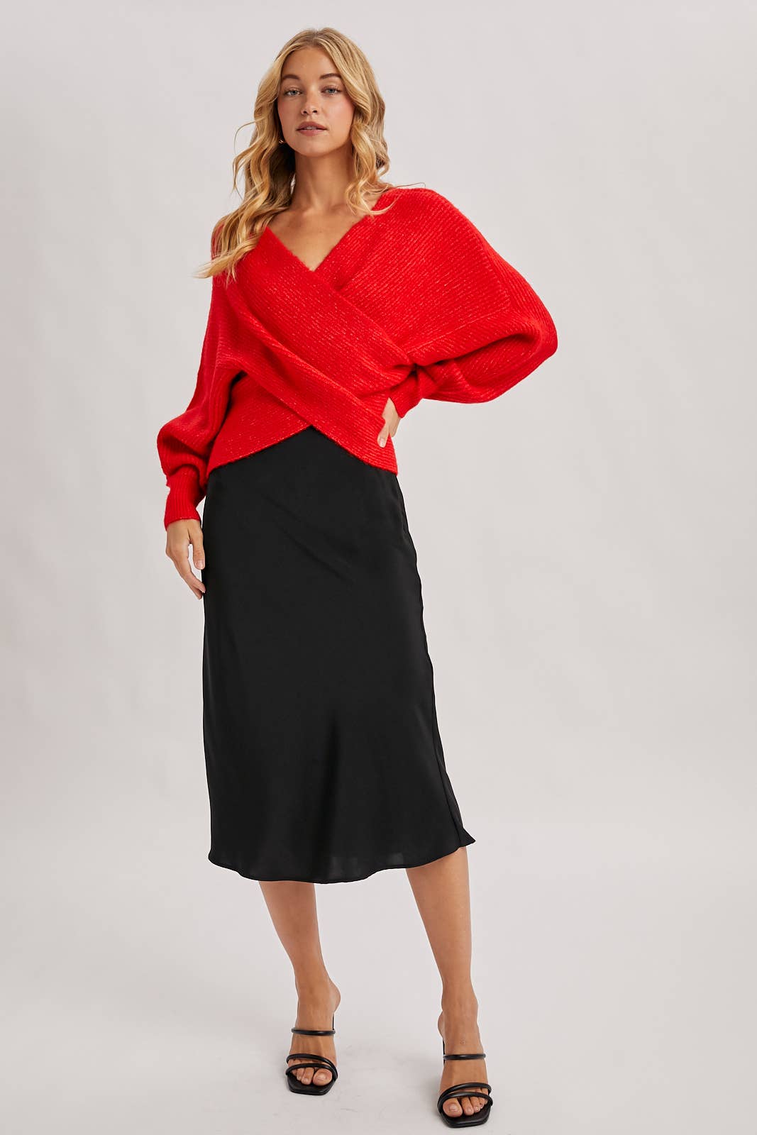 CROSSOVER RIBBED PULLOVER