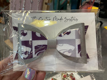 Load image into Gallery viewer, Faux Leather Bows
