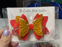 Load image into Gallery viewer, Faux Leather Bows

