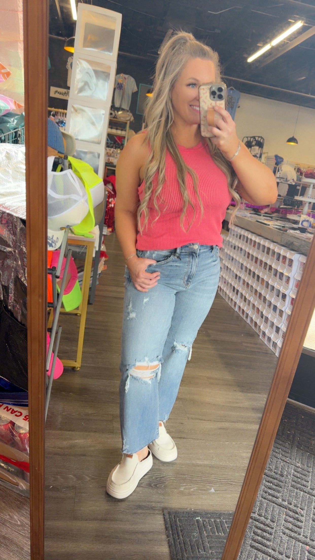 JUDY BLUE High Waisted w/ Destroy Crop Wide Leg