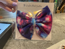 Load image into Gallery viewer, Hair Bows - 5in
