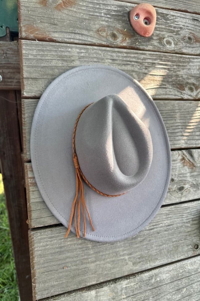Wide Brim Felt Hat w/Braided Rope Band