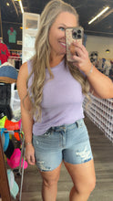 Load image into Gallery viewer, JUDY BLUE High Waisted Shorts w/stitch over Destroy Detail
