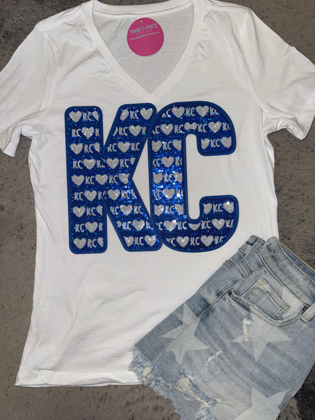 KC Heart Royals V-Neck Tee