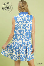 Load image into Gallery viewer, Floral Sleeveless Tiered Dress with Collar
