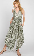 Sleeveless Jumpsuit w/Waist Smocking (green)