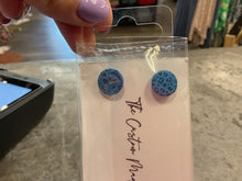 Load image into Gallery viewer, Earrings
