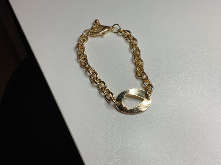 Arrowhead Cutout Bracelet