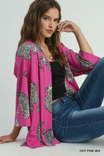 Load image into Gallery viewer, Cheetah Open Front Kimono (Pink)
