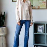 Ribbed V-Neck Curvy Top