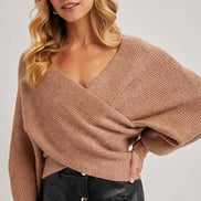 CROSSOVER RIBBED PULLOVER
