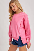 Load image into Gallery viewer, CREWNECK TEDDY PULLOVER
