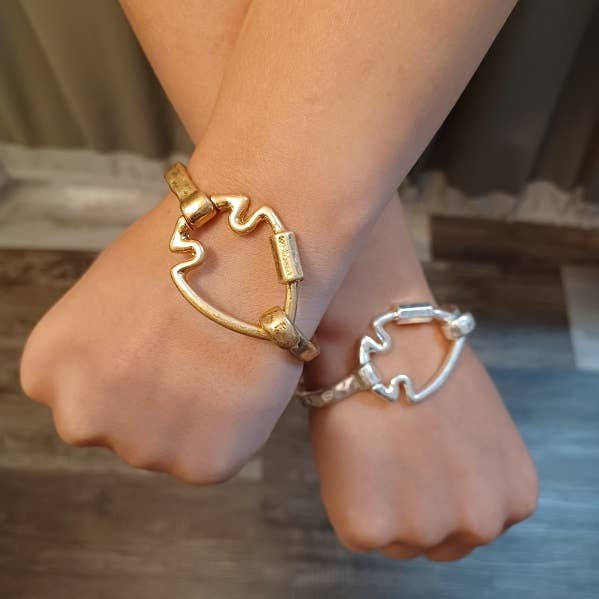 Matte Finish Arrowhead Cuff Bracelet (Gold or Silver)