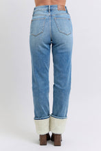 Load image into Gallery viewer, JUDY BLUE High Waisted Shearling Cuff Straight
