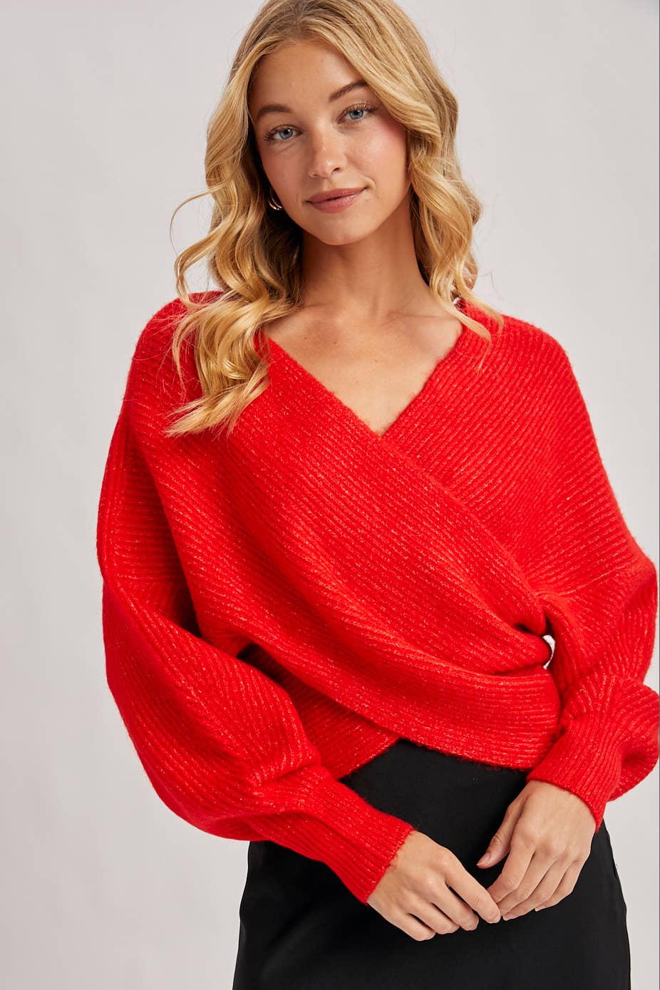 CROSSOVER RIBBED PULLOVER