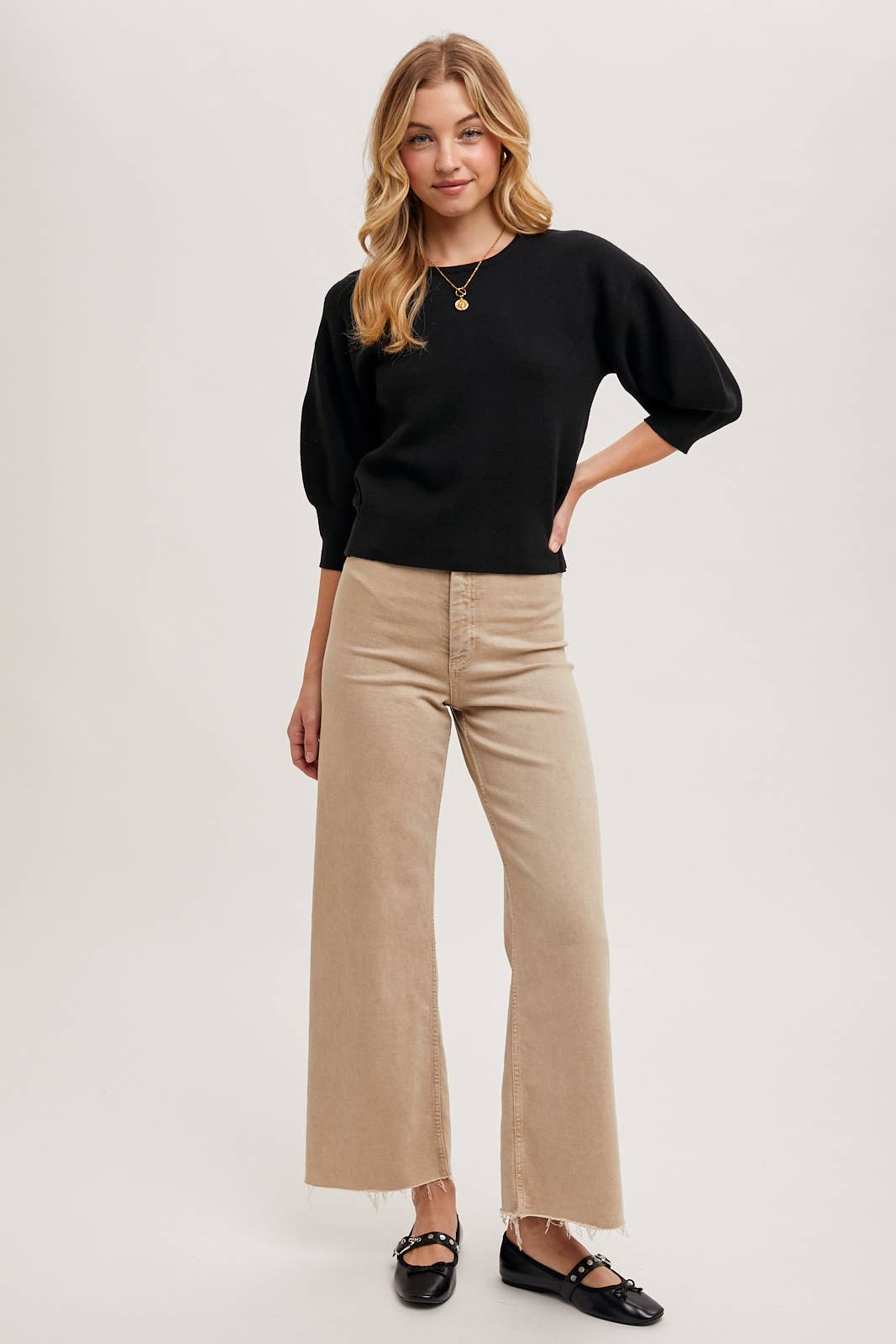 PUFFED 3/4 SLEEVED KNIT SWEATER TOP