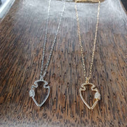 Small Arrowhead Bling Necklace Siler OR Gold