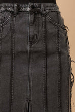 Load image into Gallery viewer, Distressed Seam Slit at Front Maxi Denim Skirt
