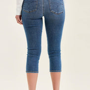 JUDY BLUE Mid Rise Capri