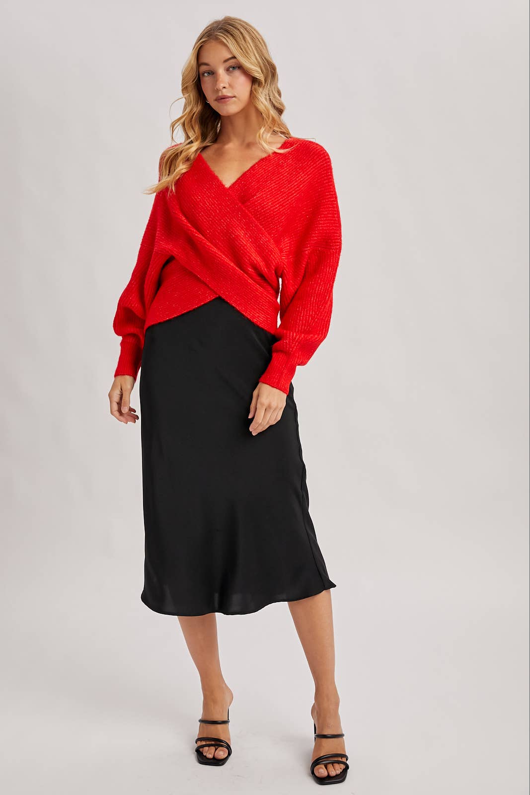 CROSSOVER RIBBED PULLOVER