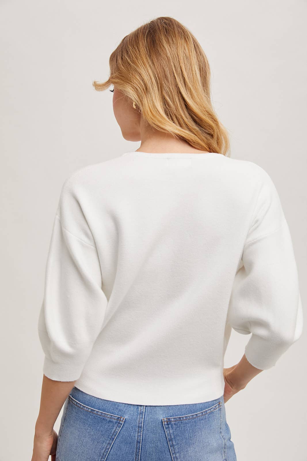 PUFFED 3/4 SLEEVED KNIT SWEATER TOP