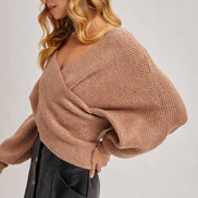CROSSOVER RIBBED PULLOVER
