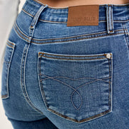 JUDY BLUE Mid Rise Capri