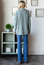 Load image into Gallery viewer, Ribbed Shacket w/Front Pockets
