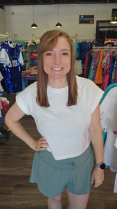 Folded Sleeve Cropped Tee