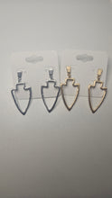 Load image into Gallery viewer, Silver OR Gold Sleek Hammered Arrowhead Earrings on Post
