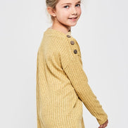Button Detail Top