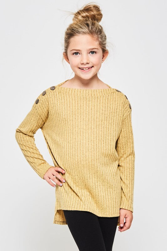 Button Detail Top