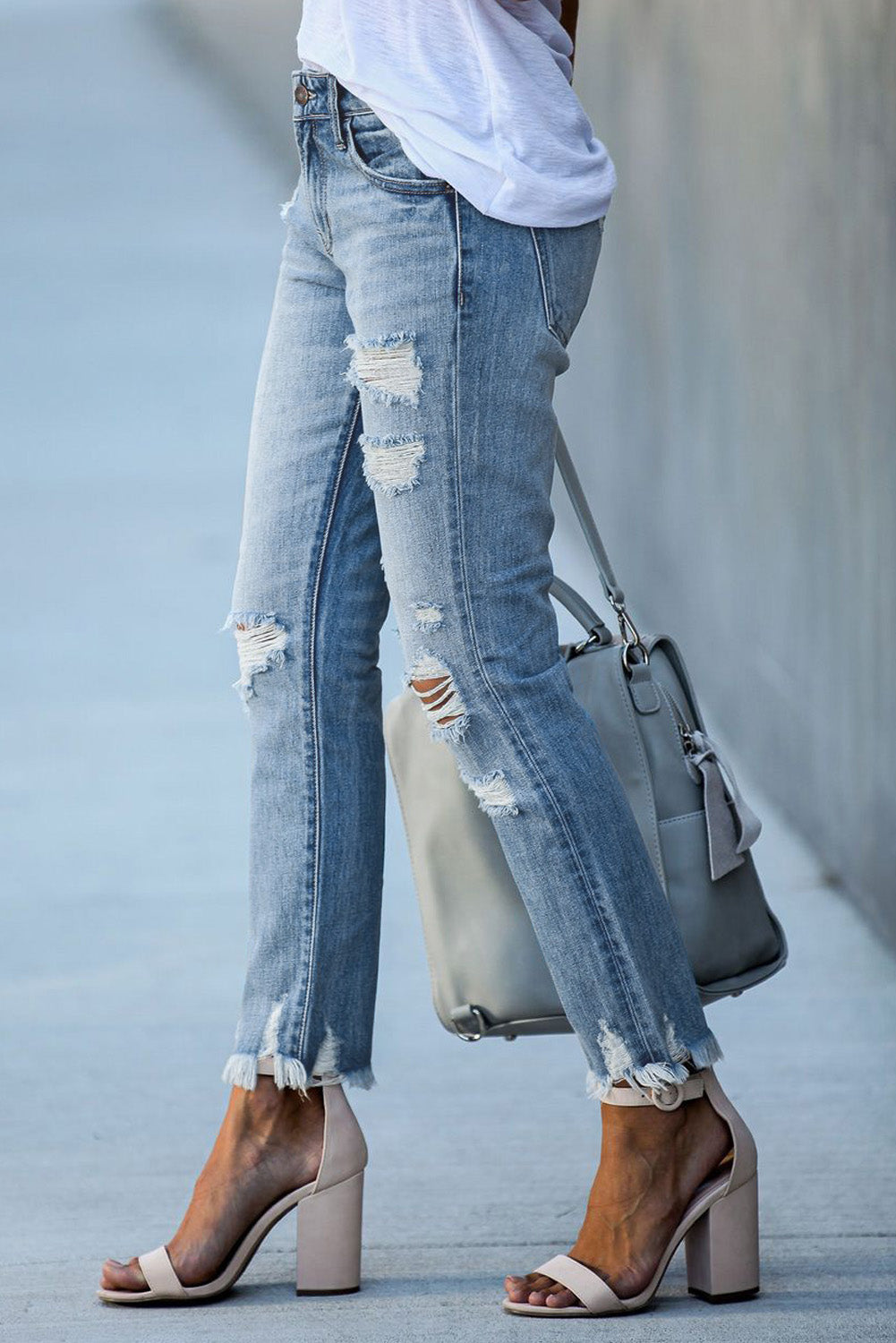 Distressed Boyfriend Jeans